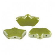 Les perles par Puca® Delos beads Opaque green luster 53420/14400